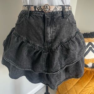 Super cute American Eagle Black Denim Ruffle Skirt!!